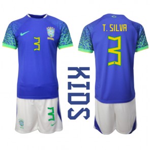 Brasilien Thiago Silva #3 kläder Barn VM 2022 Bortatröja Kortärmad (+ korta byxor)